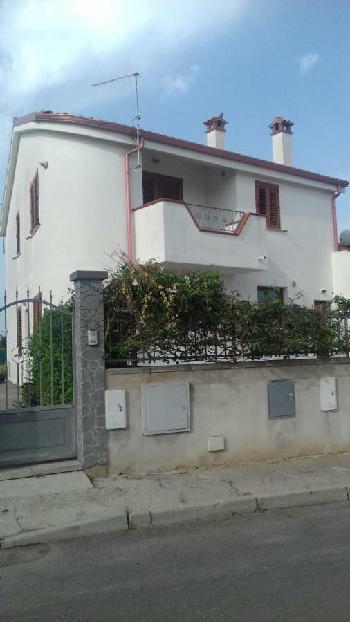 Villa Rosa SantʼAntìoco المظهر الخارجي الصورة